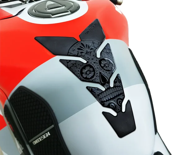 ONE EMBLEMS - XT4 - Ultra-Thin Tank Pads