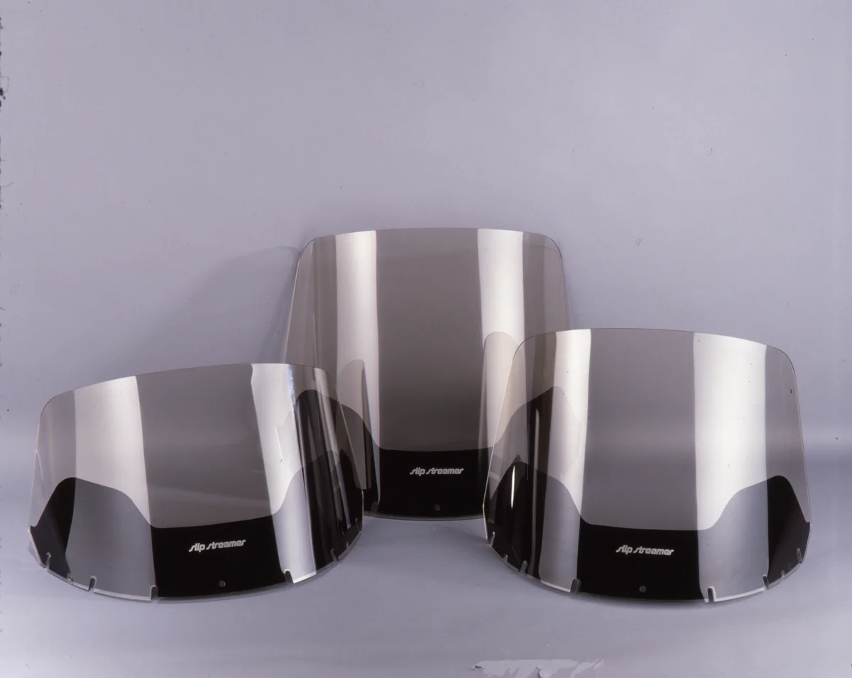 SLIPSTREAMER S-132-16 Replacement Windshield - Durable Windscreen for Powersports Vehicles