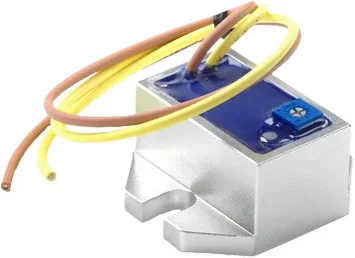TRAIL TECH Adjustable Universal AC Voltage Regulator - Electrical Safety & Performance Enhancer