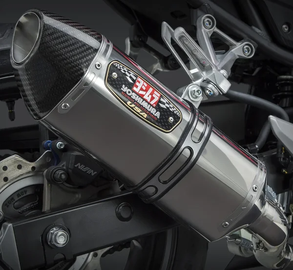YOSHIMURA - 12551E0520 - R-77 Slip-On Exhaust