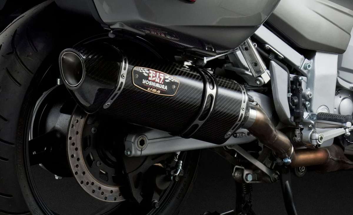 YOSHIMURA - 13150E0220 - R-77 Slip-On Exhaust
