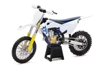 NEW-RAY 1/12 Scale Race Dirt Bike Replica - High-Quality Plastic Toy for Kids 12+