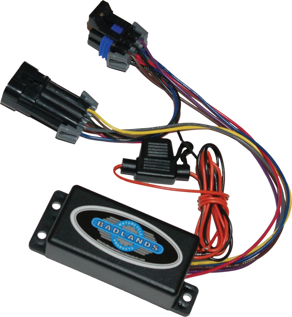 NAMZ CUSTOM CYCLE - ILL-VIC-03 - Badlands Modules for Victory Motorcycles