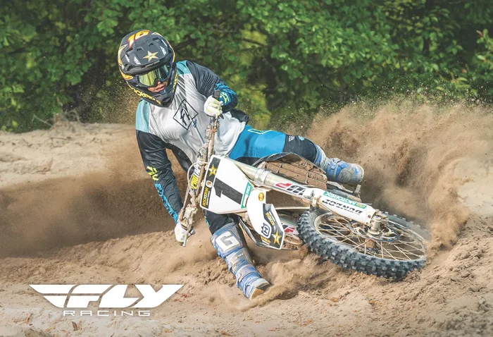 FLY RACING - 2021 FLY LITE ZO2 - Wall Sign 2021