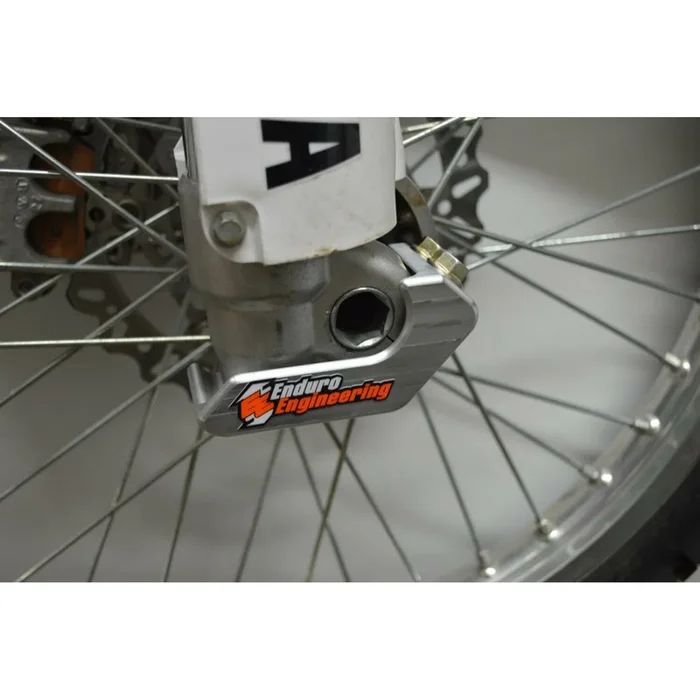 ENDURO ENGINEERING - 32-256 - Right Side Fork Guard